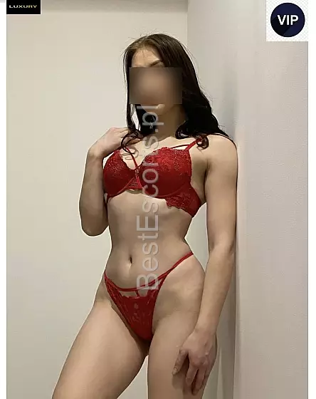 Maya Warsaw Escort
