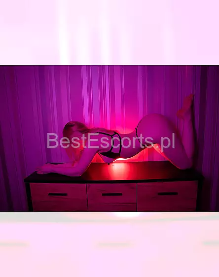 Tina -Blissful Massage