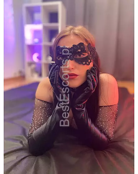 Kamerki u Brunetki 