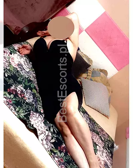 Seksi Kinga