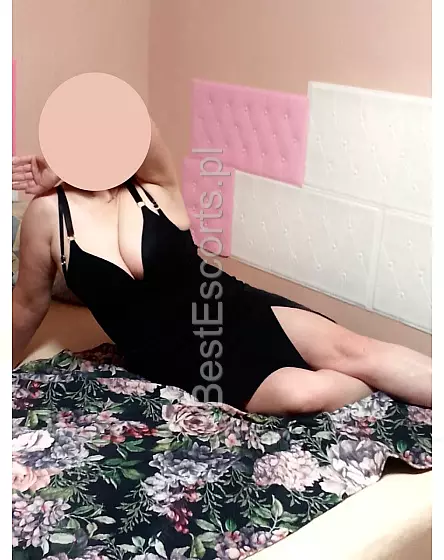 Seksi Kinga