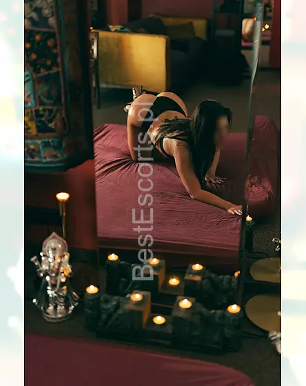 Nika -Blissful Massage