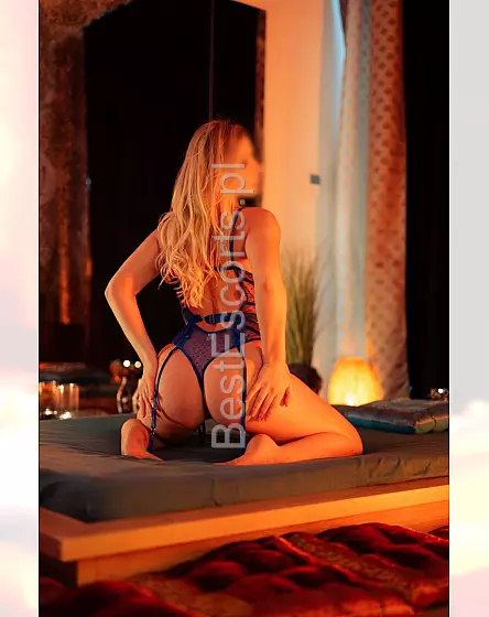 Tina -Blissful Massage