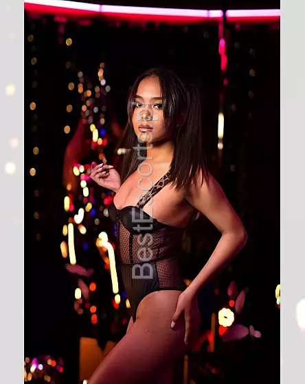 KOLUMBIAN GIRL VALERIA