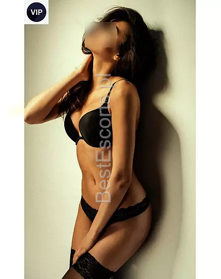 Amara Warsaw Escort